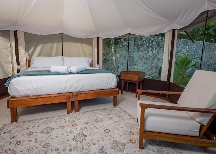 Camping Xakluum Eco Glampings *